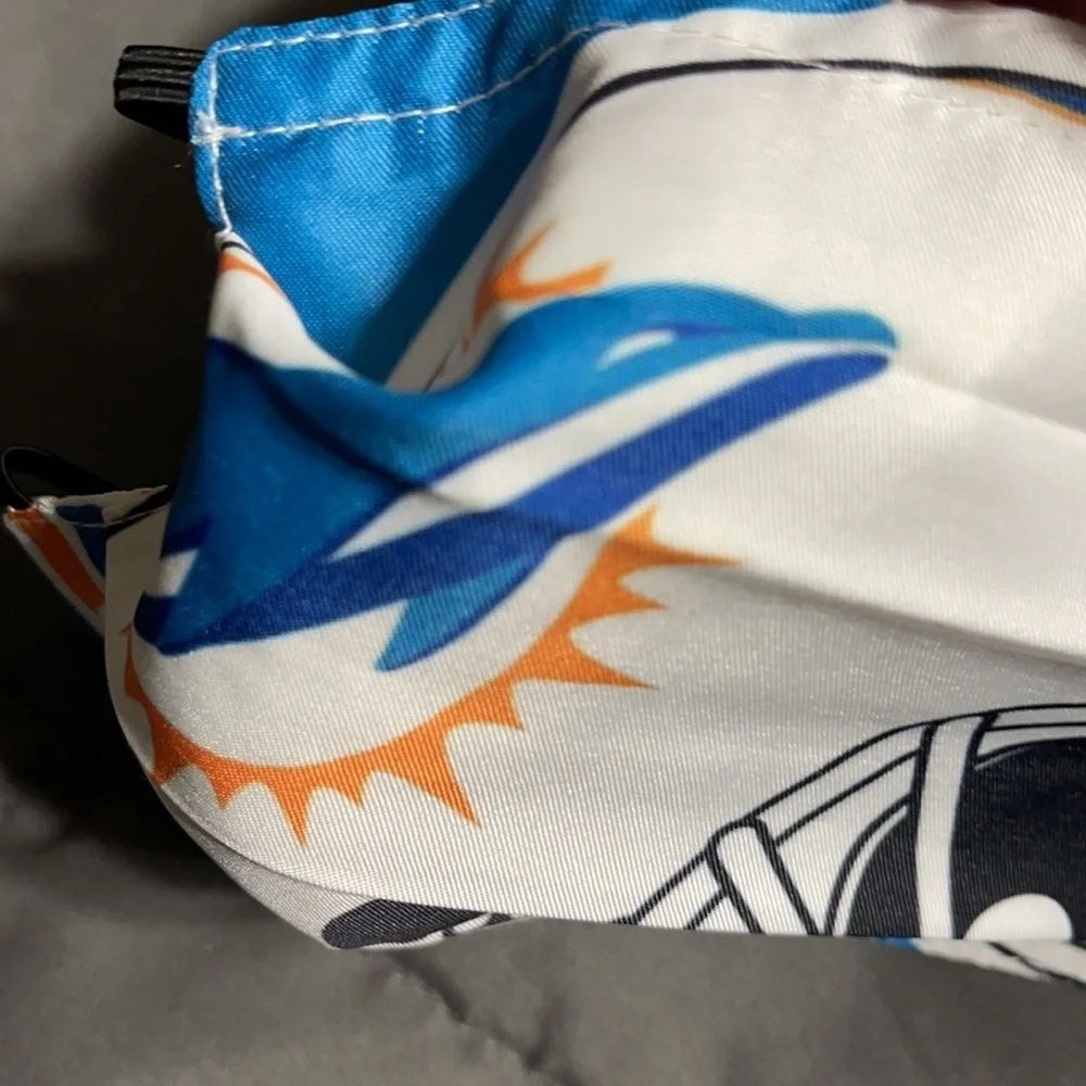 New Miami Dolphins face mask